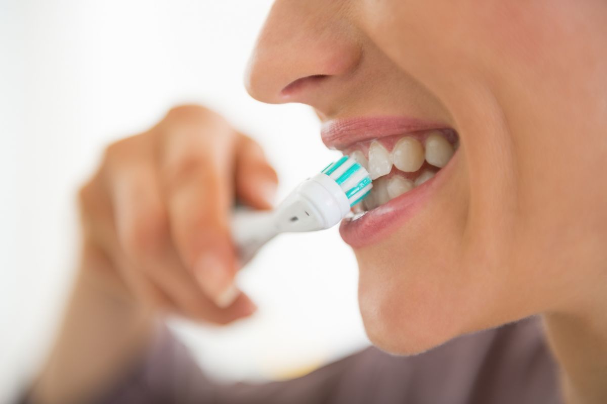 4 Bad Habits To Kick for the Sake of Your Oral Health